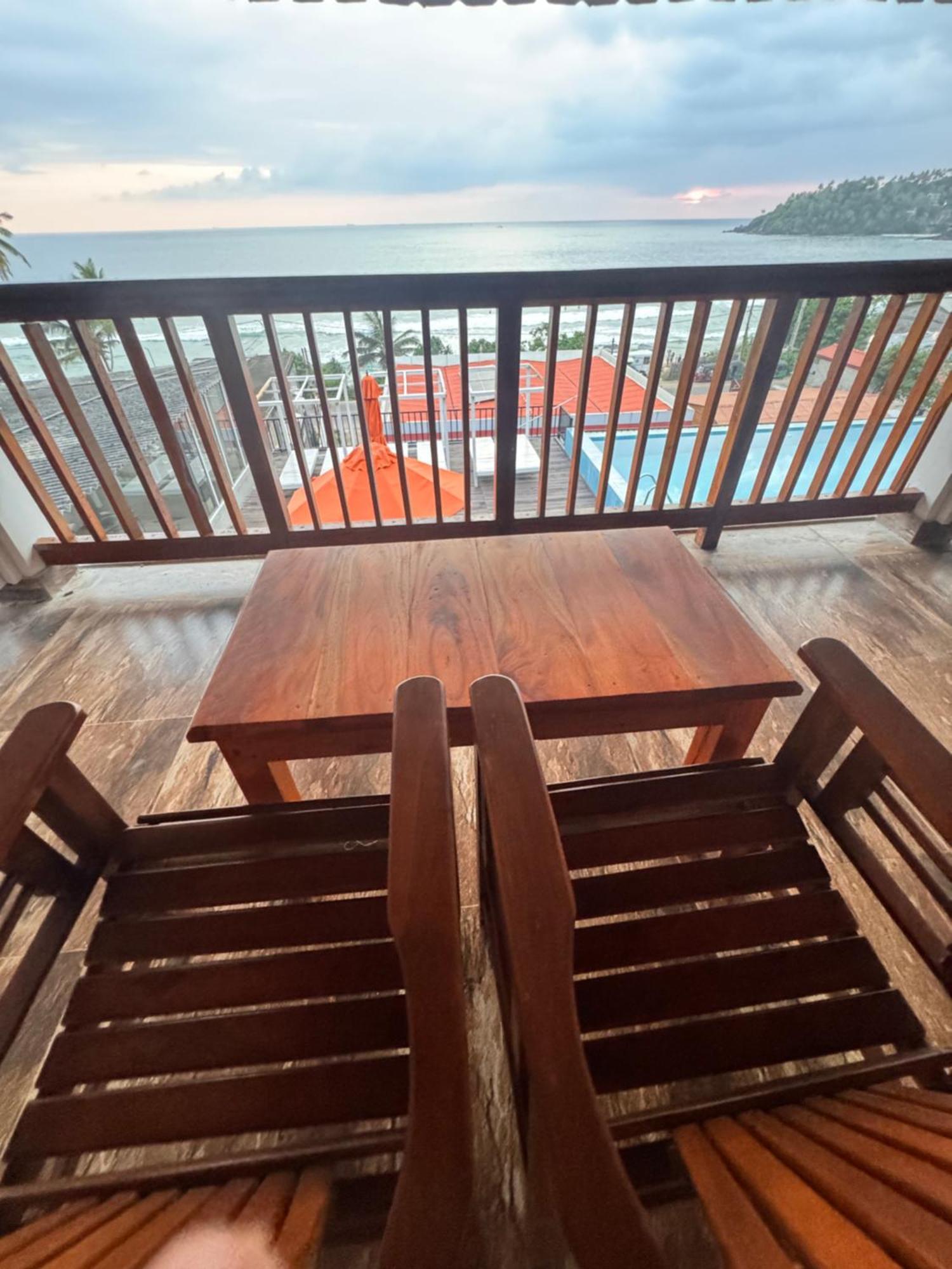 One World Mirissa Hotel Kültér fotó